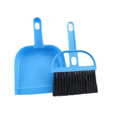 Buy Cleaning Duster & Get the Groove Cleaning Brush & Mini Dustpan Free!